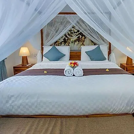 Nusa Lembongan Villas