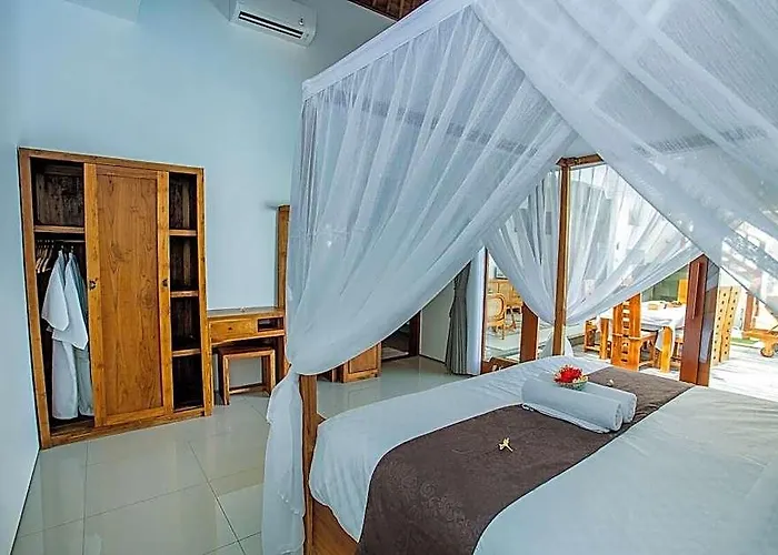 Nusa Lembongan 3* バリ島