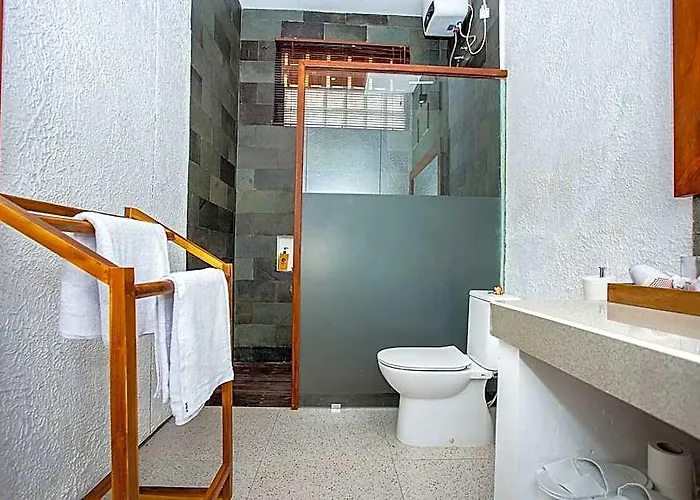 Nusa Lembongan ホテル